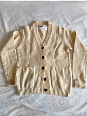 Margaret Howell Cream V-Neck Button Cardigan Sweater
